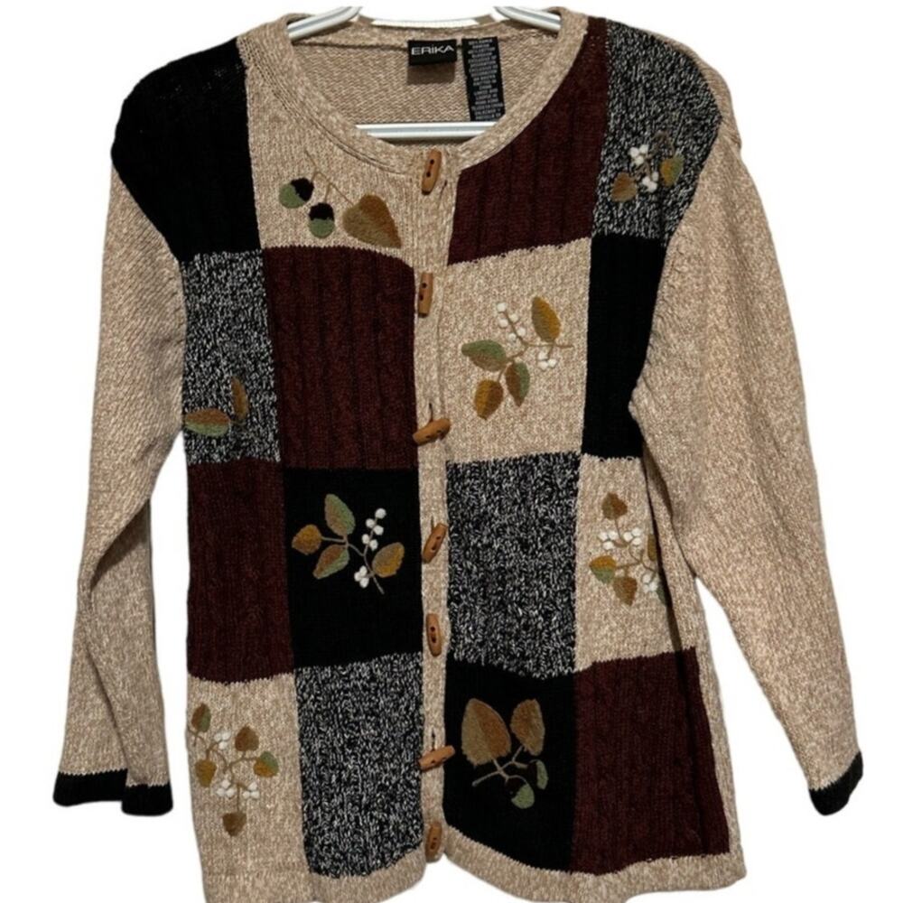 Erika Women's‎ Color Block Brown Tan Black Sweater Wood Toggle Buttons Size M